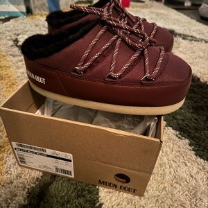 Moon Boot EVX Burgundy Nylon Mules